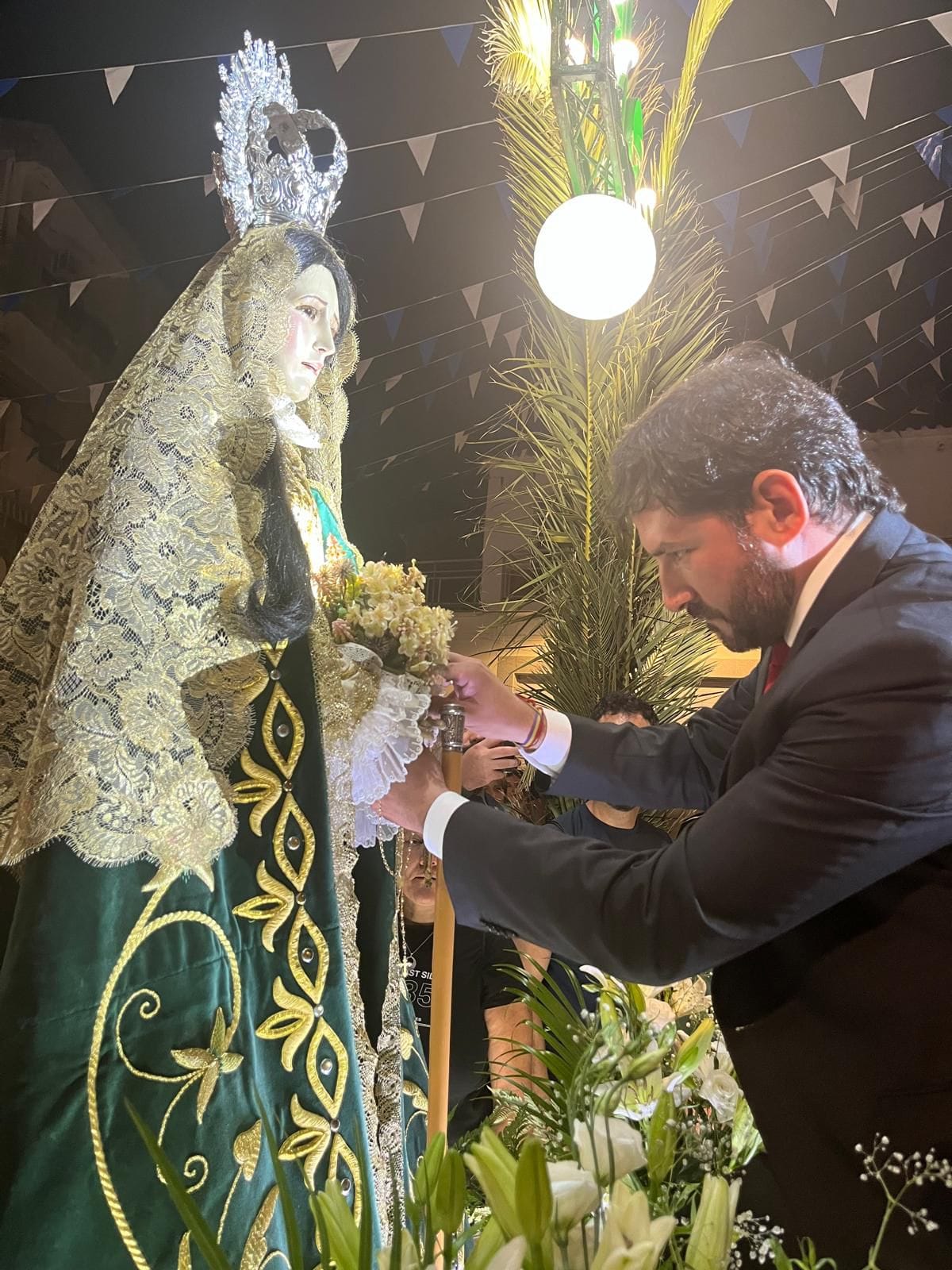 piedad coronada 1