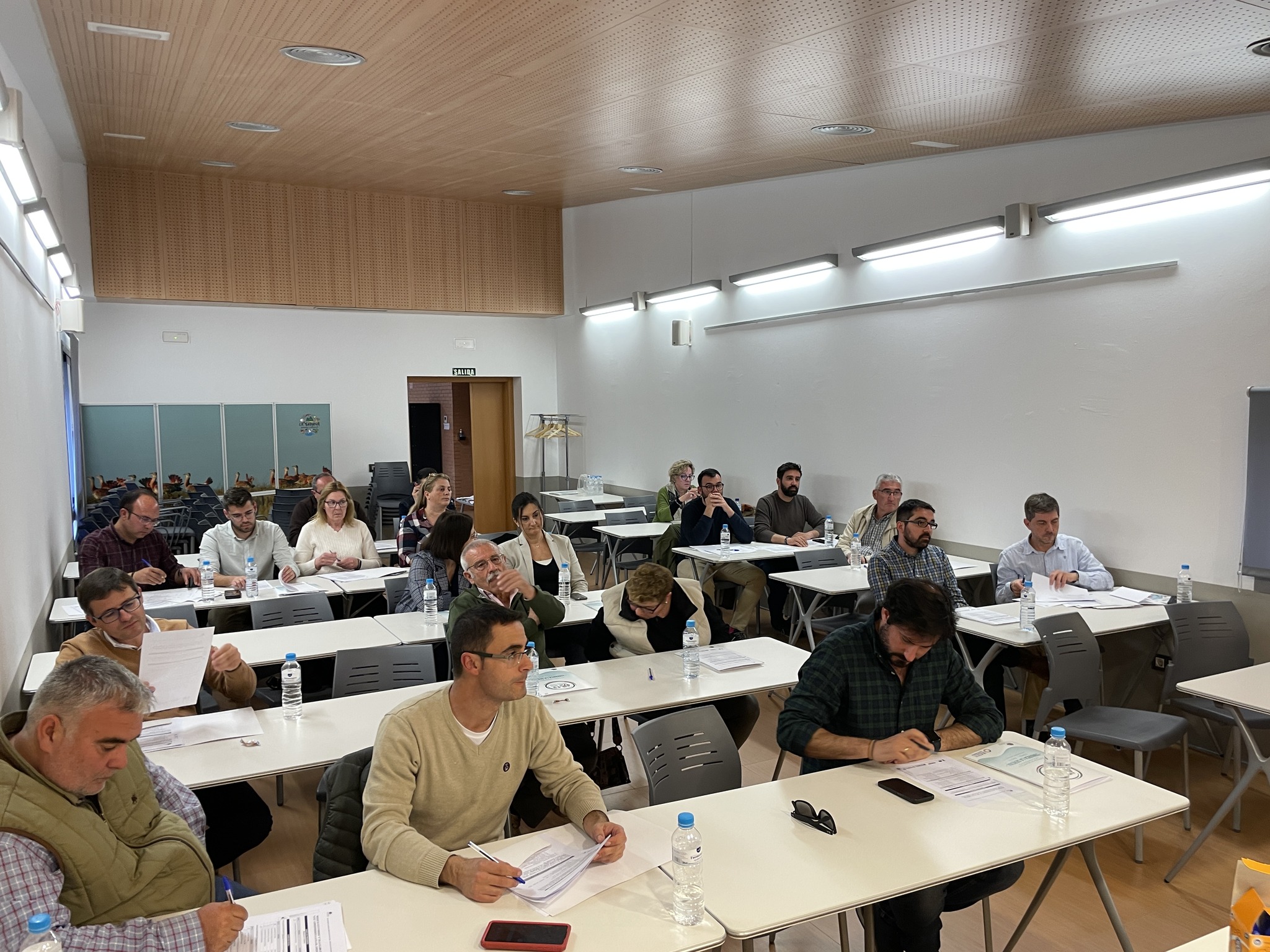 renovacion cargos CEDER asistentes votacionn