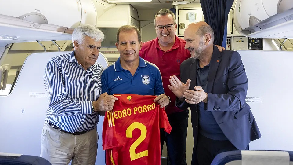 homenaje federacion gimnastico