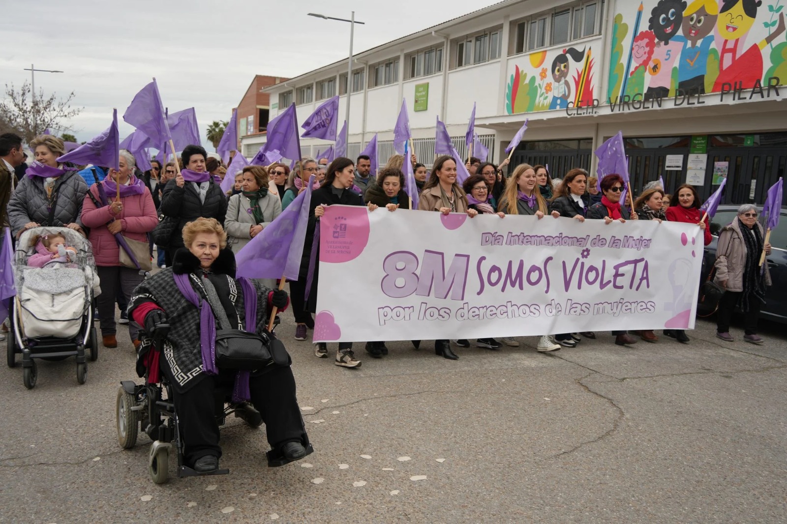 manifa dia mujer