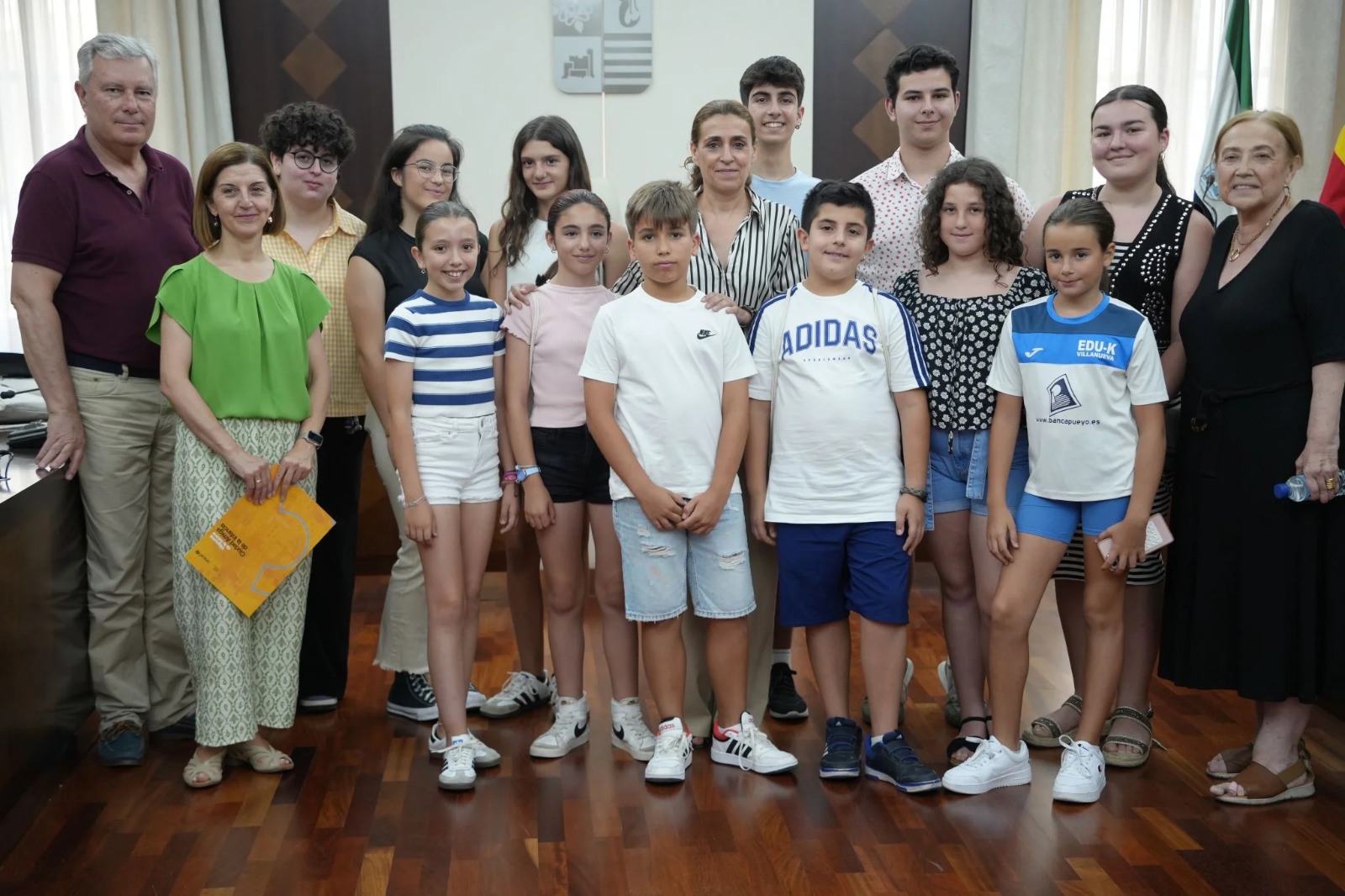 alcaldesa recibe