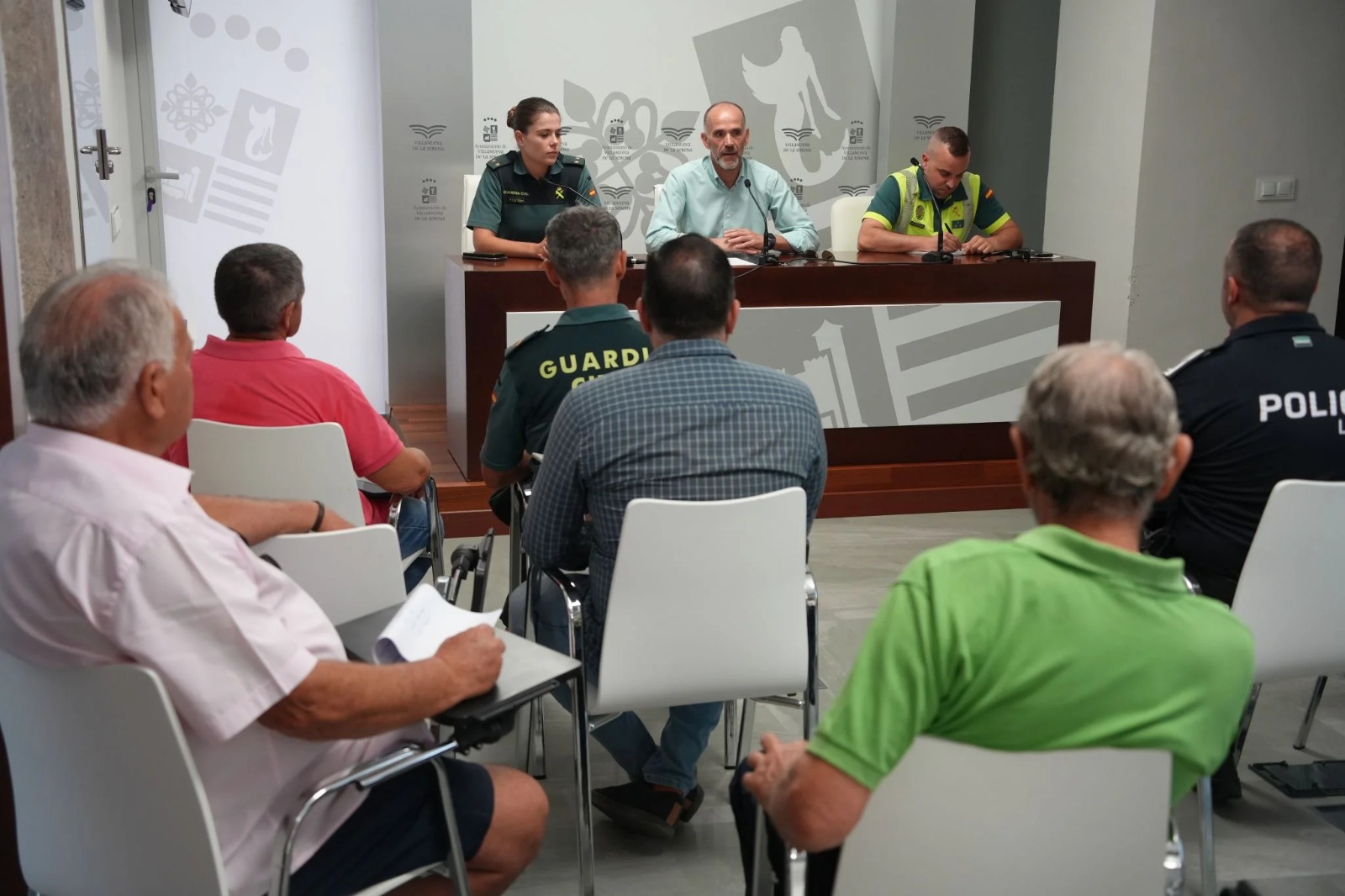 reunion seguridad villanueva
