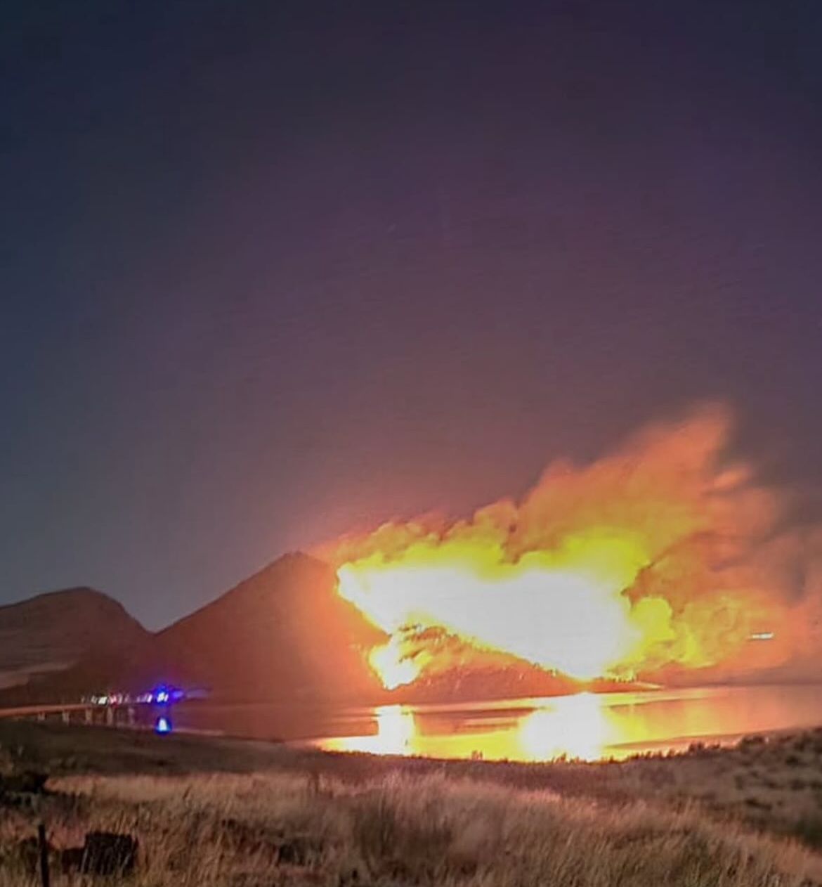 cerro de masatrigo ardiendo