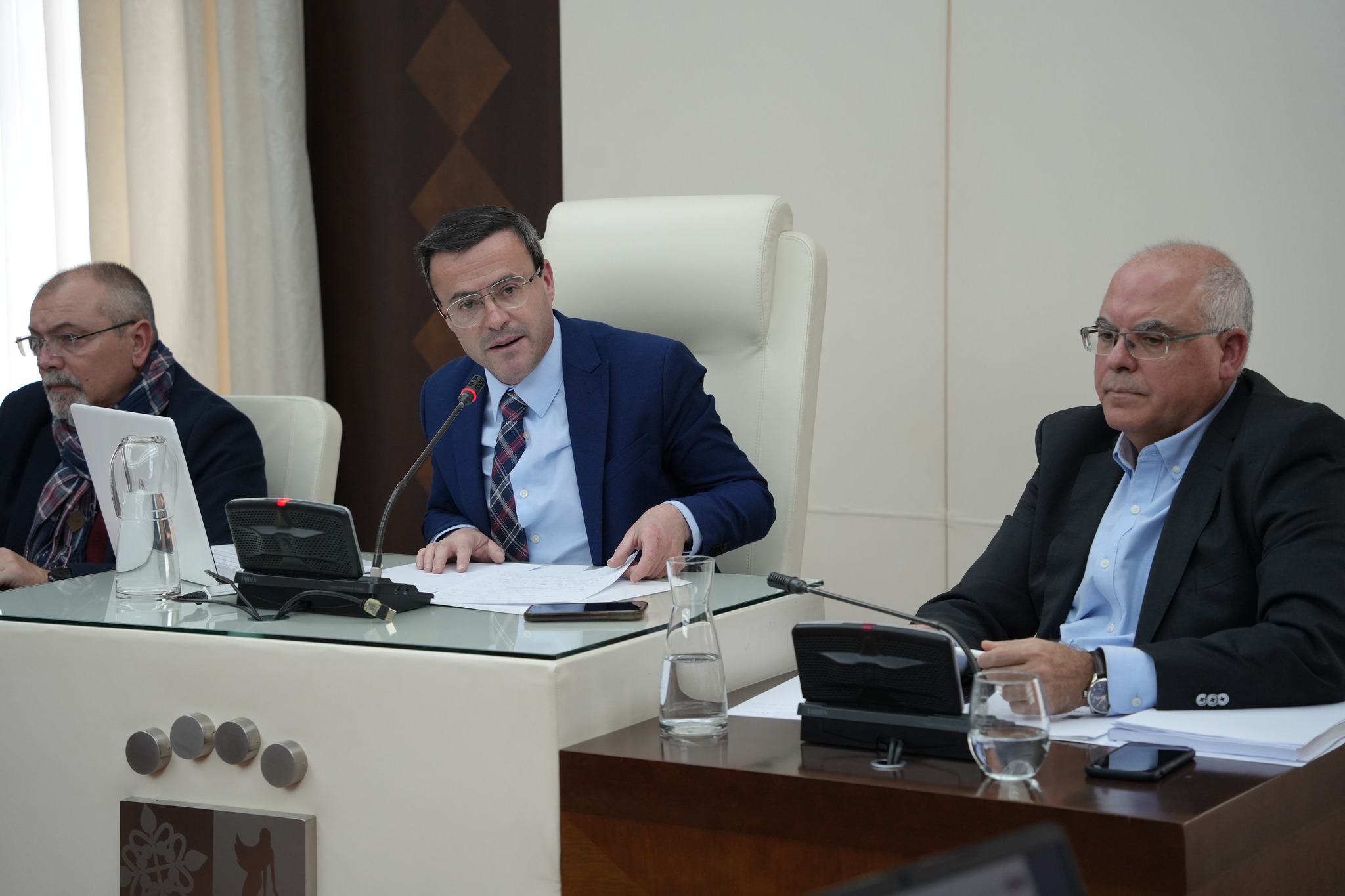 alcalde pleno presupuestos vva