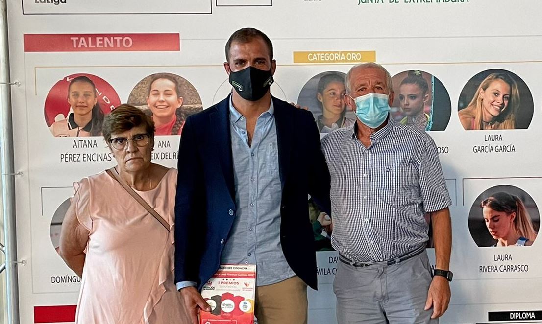javier sanchez y familia