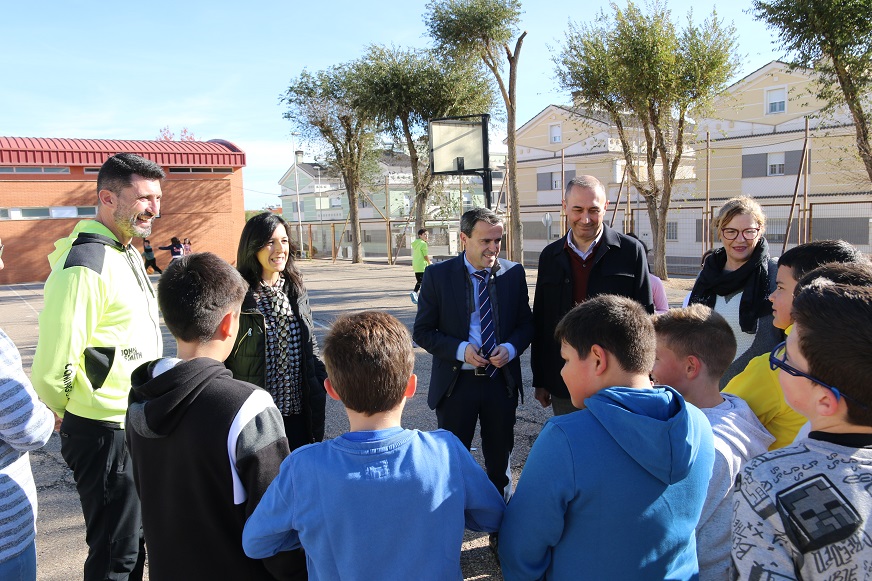 visita consejera Educación a Villanueva