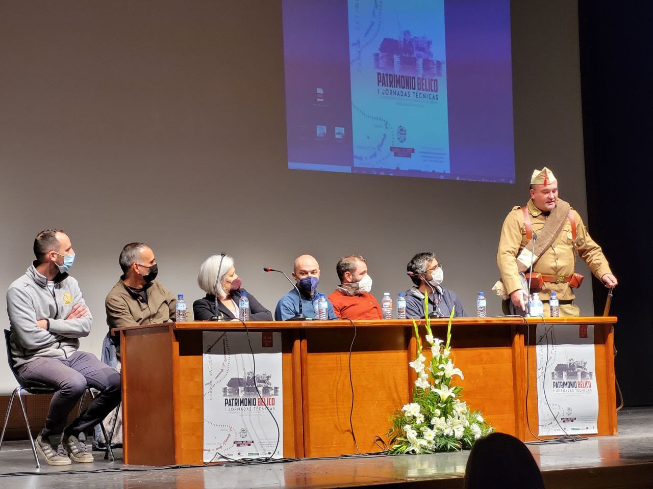 mesa redonda jornadas patrimonio bélico