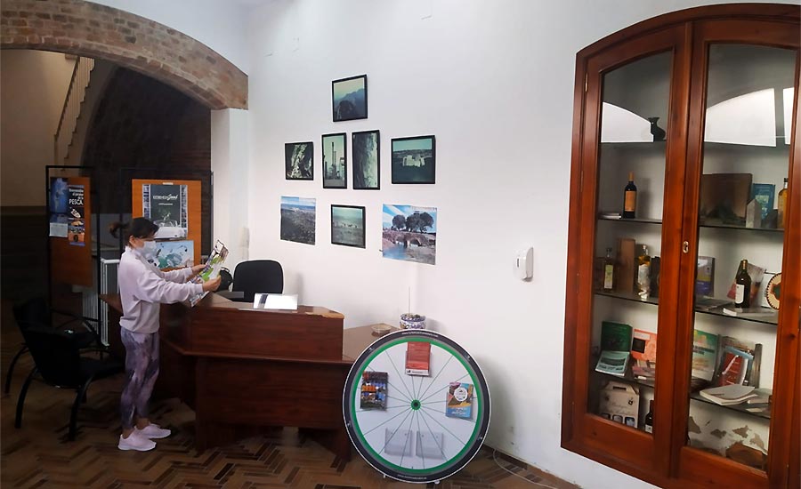 oficina tursmo castuera