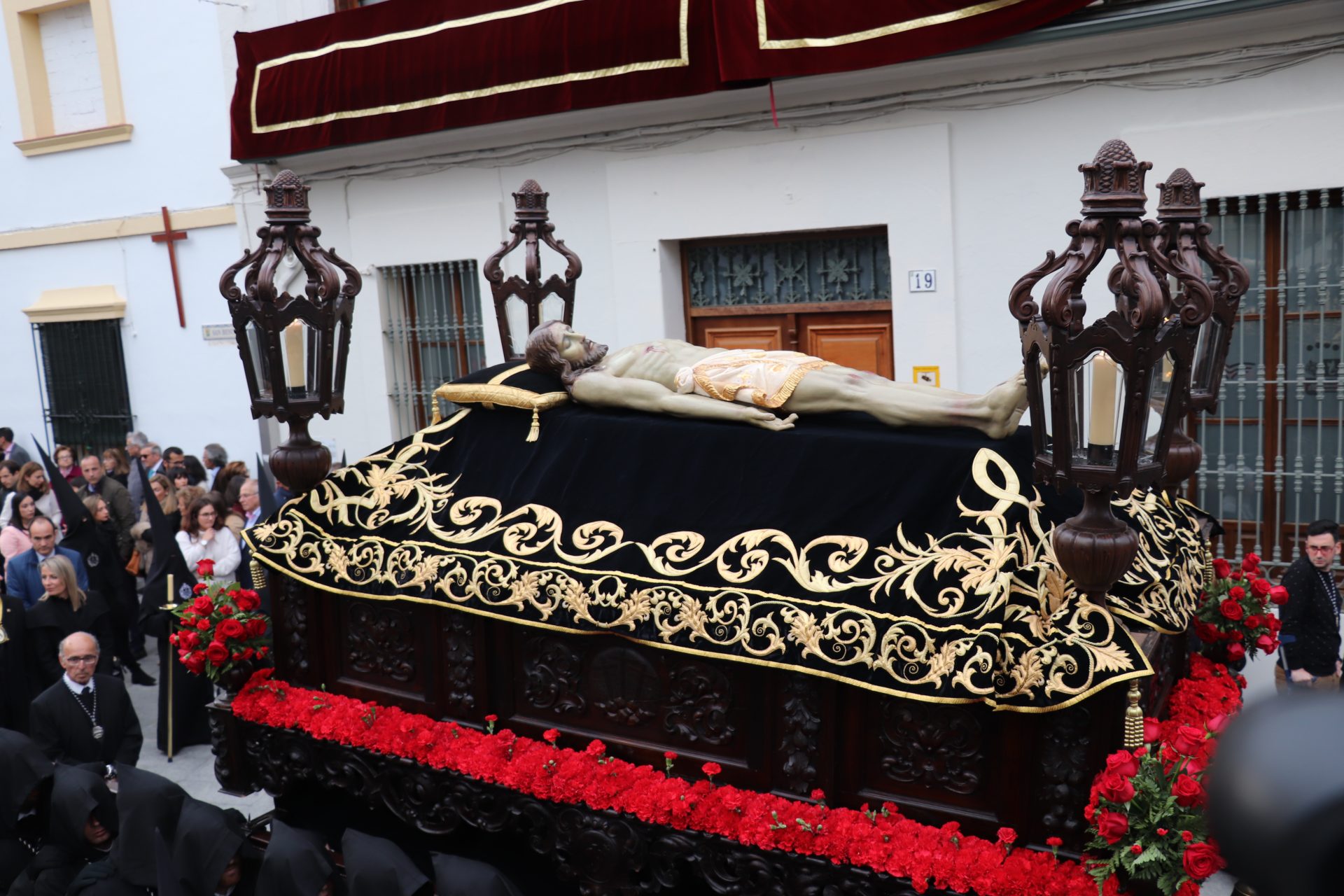 cristo yacente villanueva