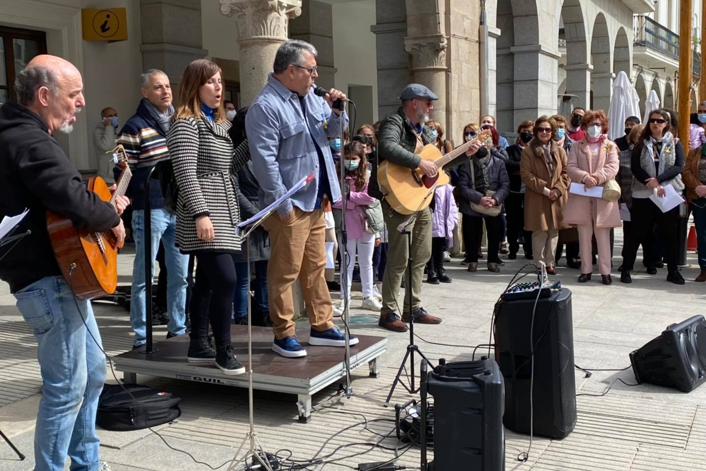 canto por la paz en Villanueva