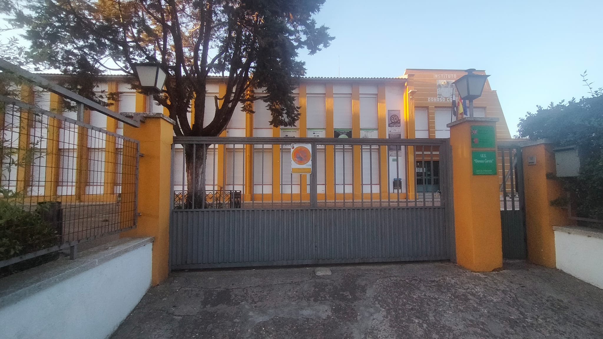 ies donoso cortés