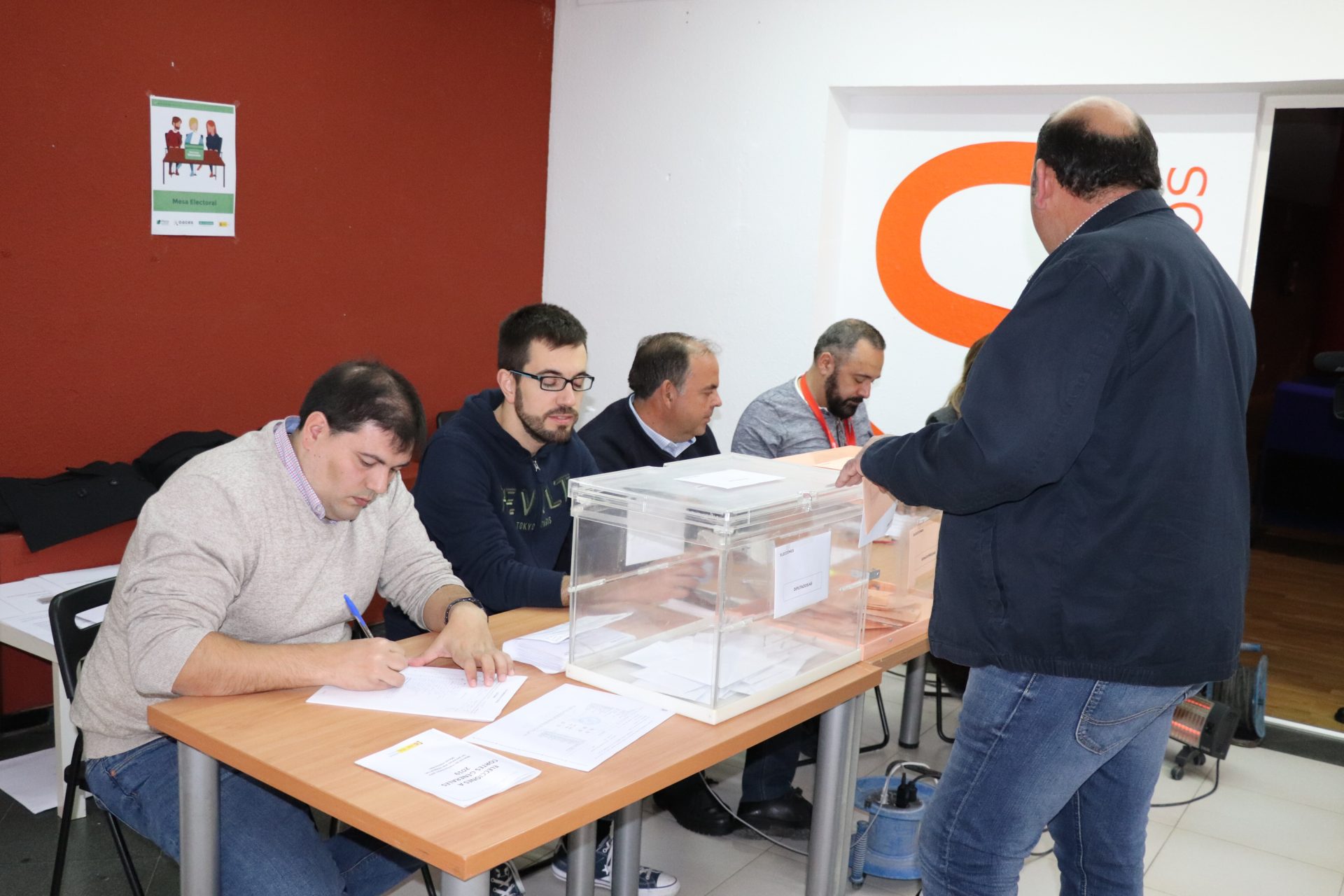 elecciones villanueva