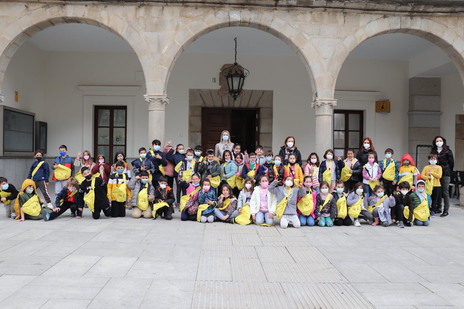 alumnos colegio santiago