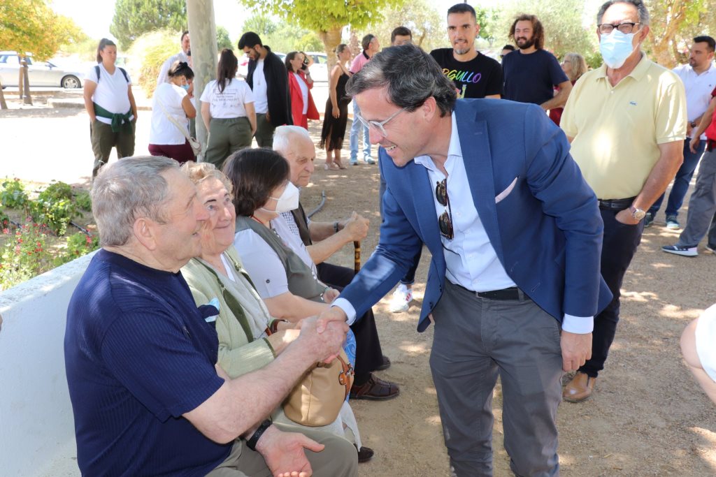 gallardo visita residencia felipe trigo