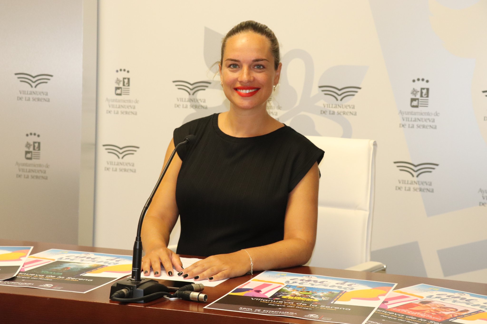 ana mansanet