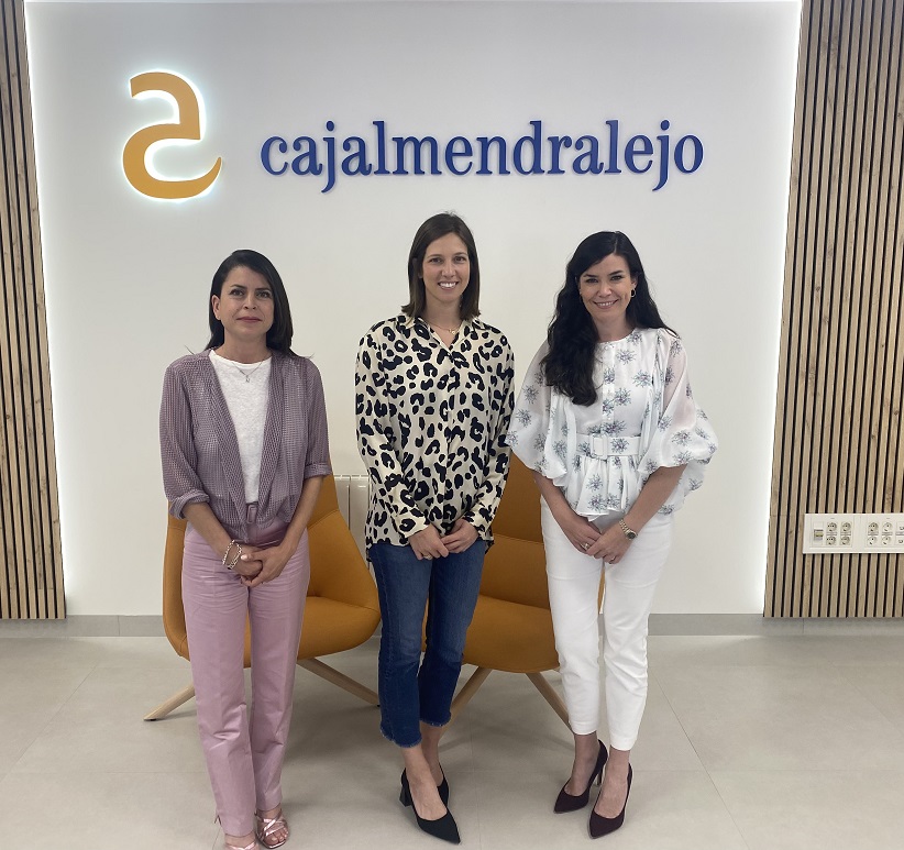 agricultores y caja almendralejo