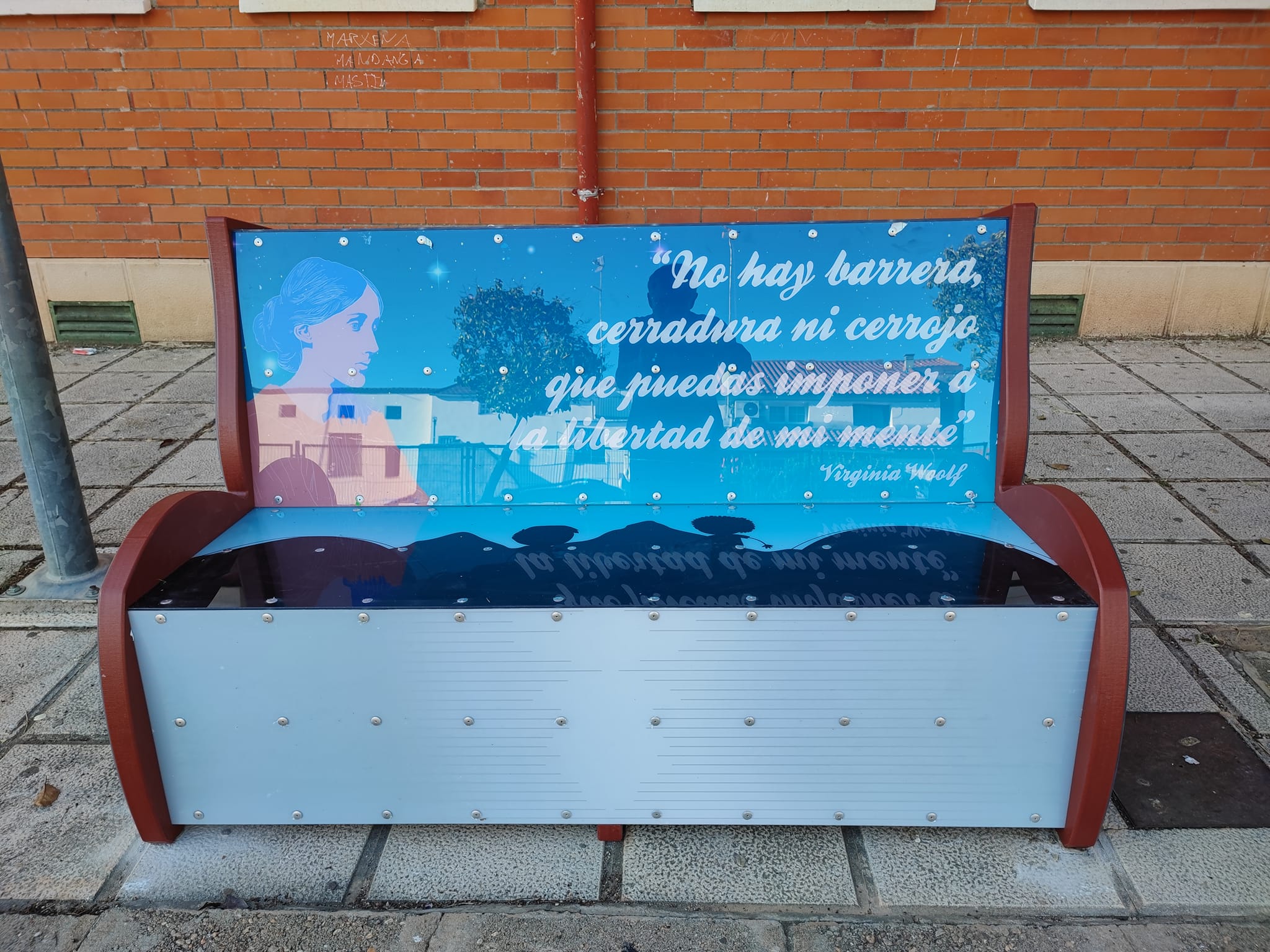 campanario equipamiento