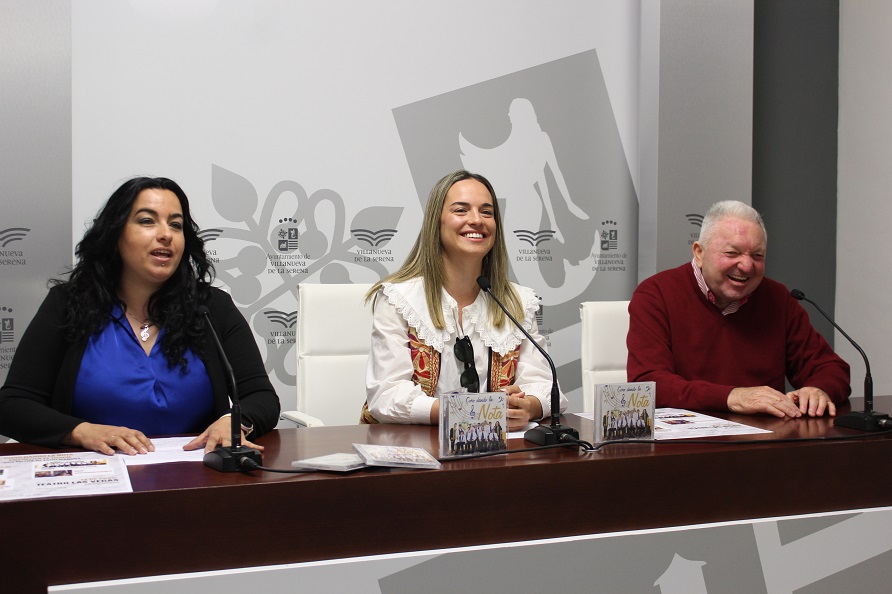 coro dando la nota