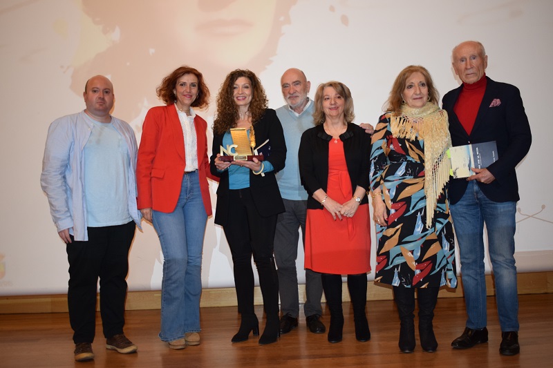 premio nelida casado