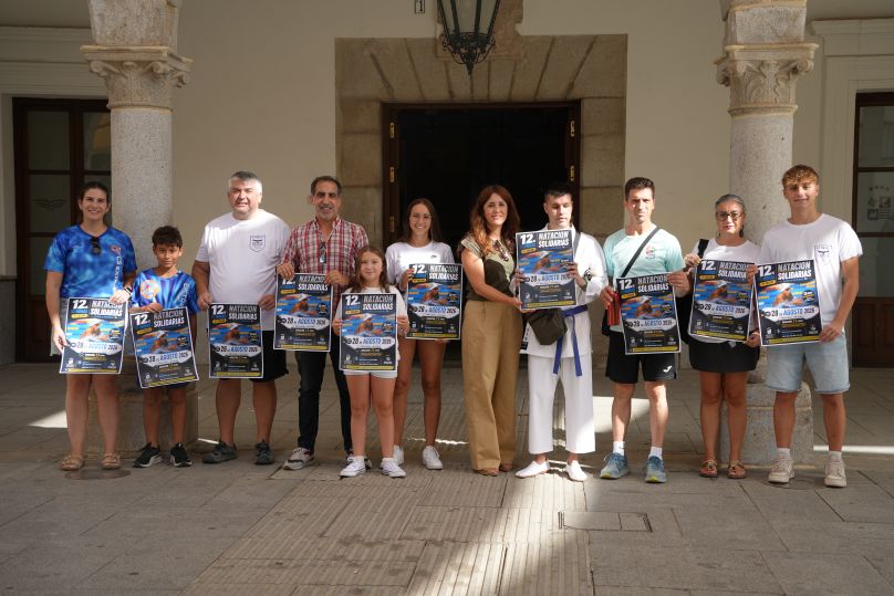 12 horas natacion presentación