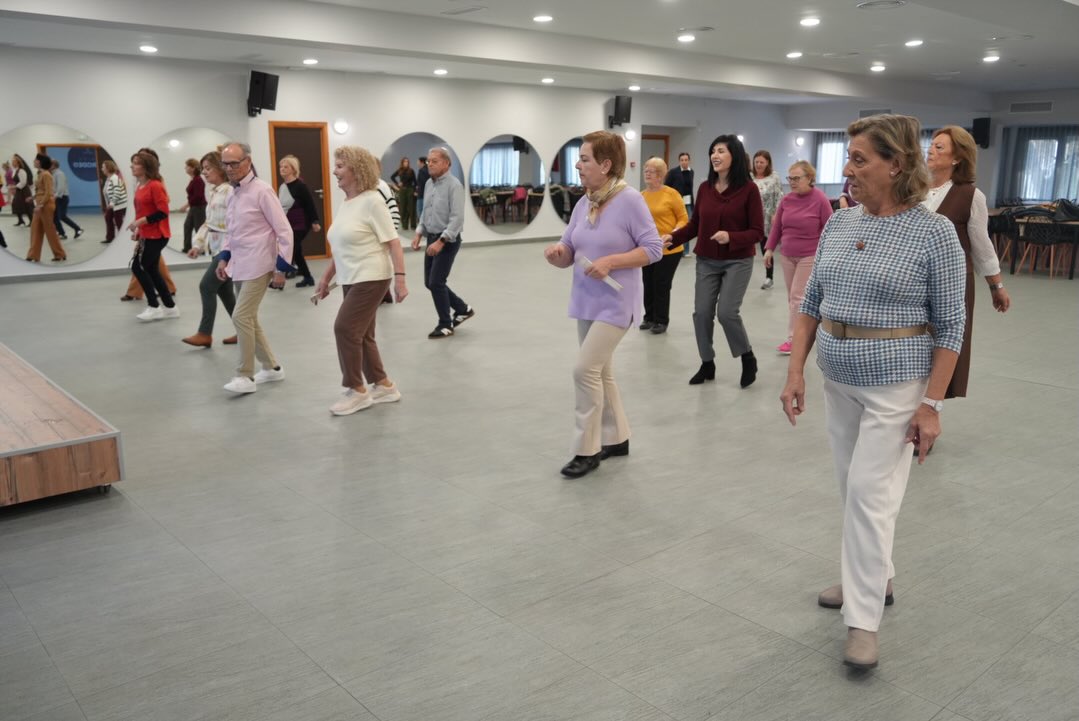 bailes de salón villanueva