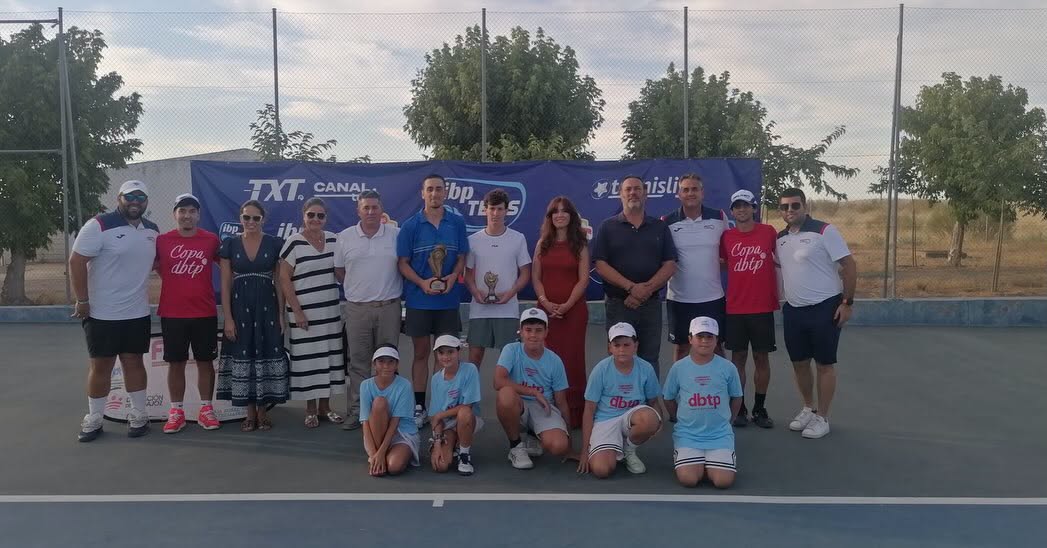 tenis ciudad de lares