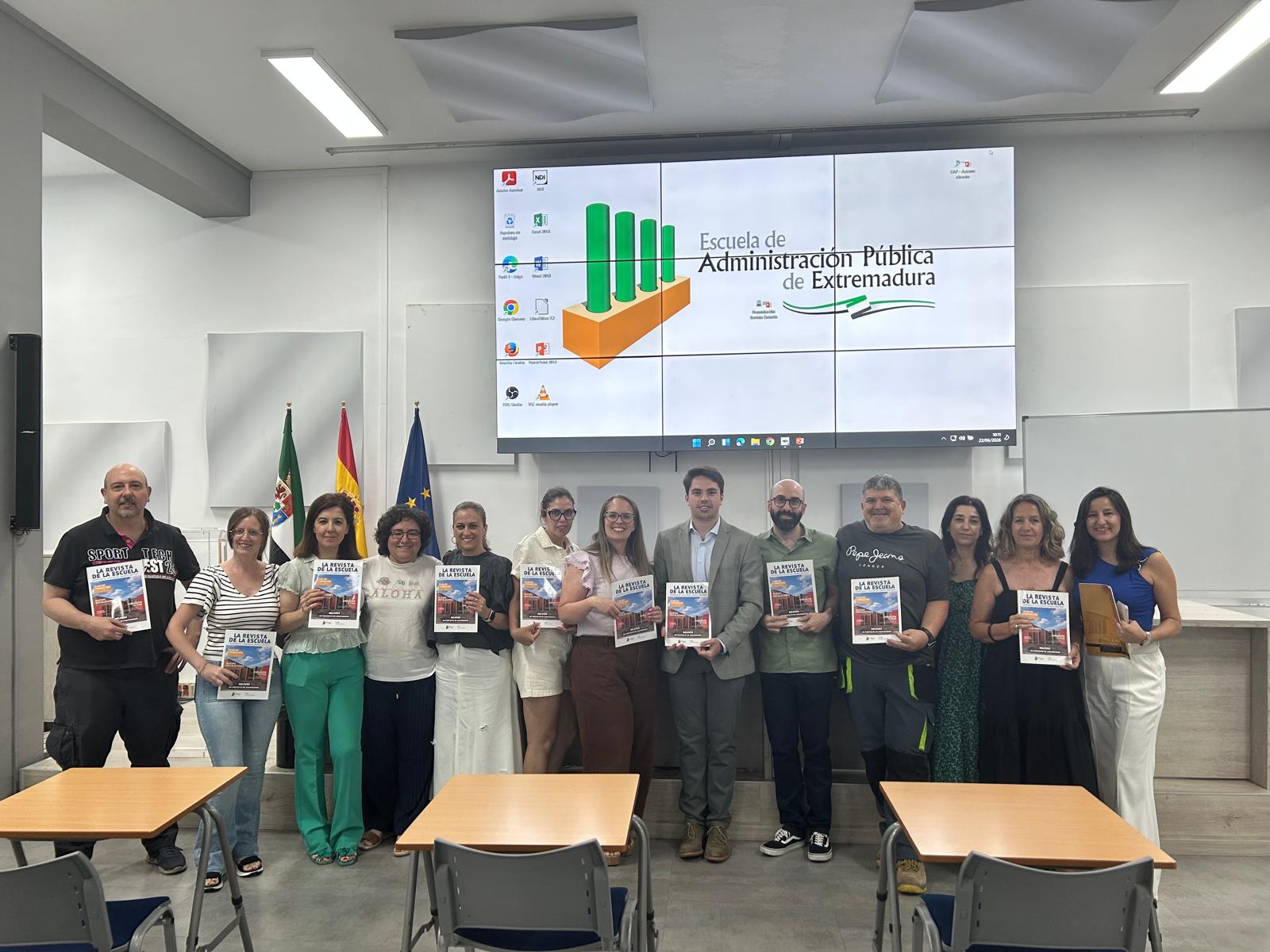 Revista escuela de Administración Pública