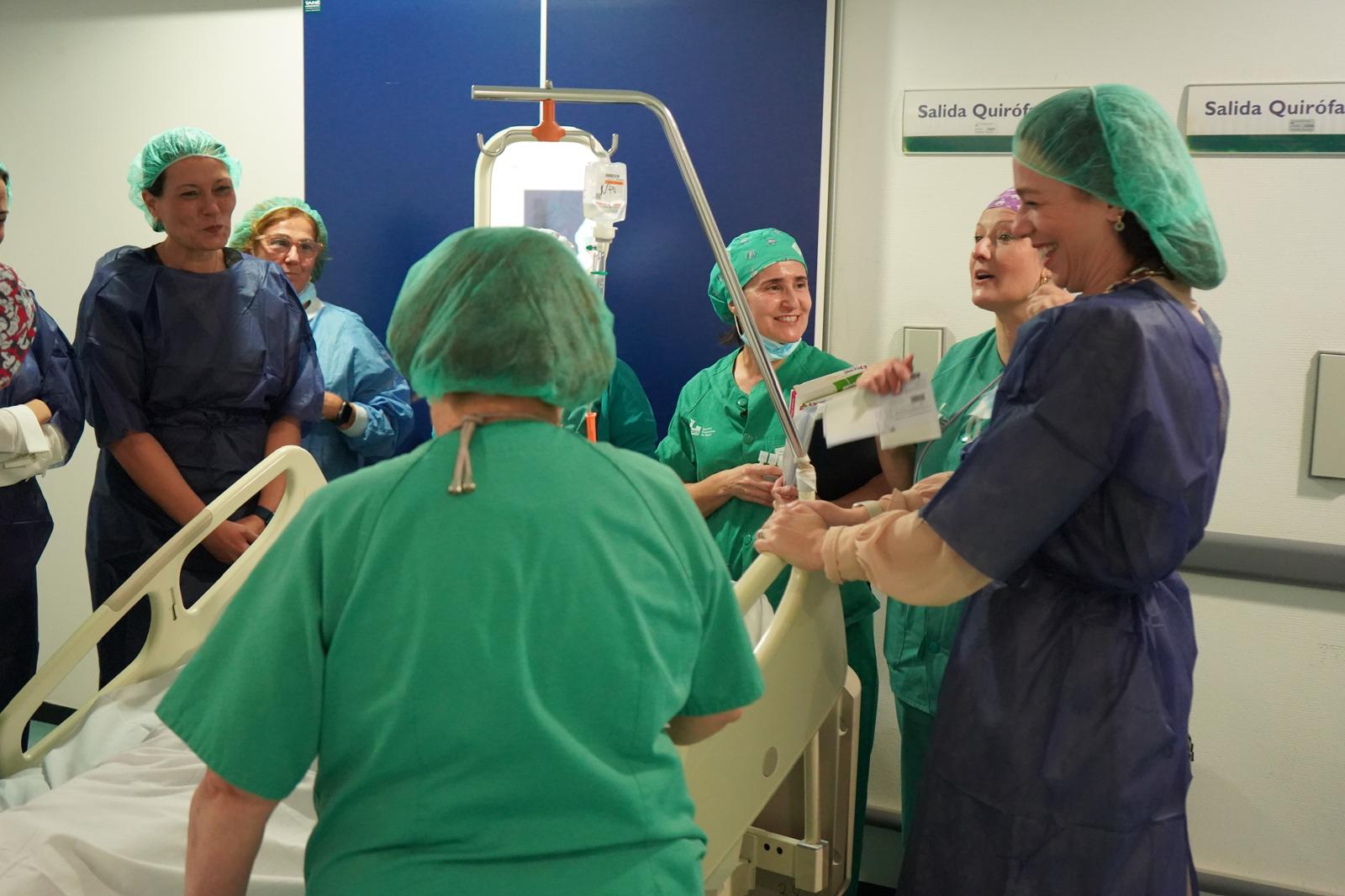 visita de la conseejera de salud al hospital Siberia Serena