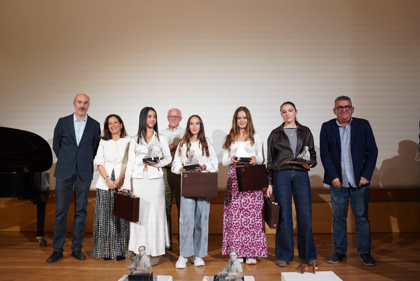 premio juan aparicio 2026