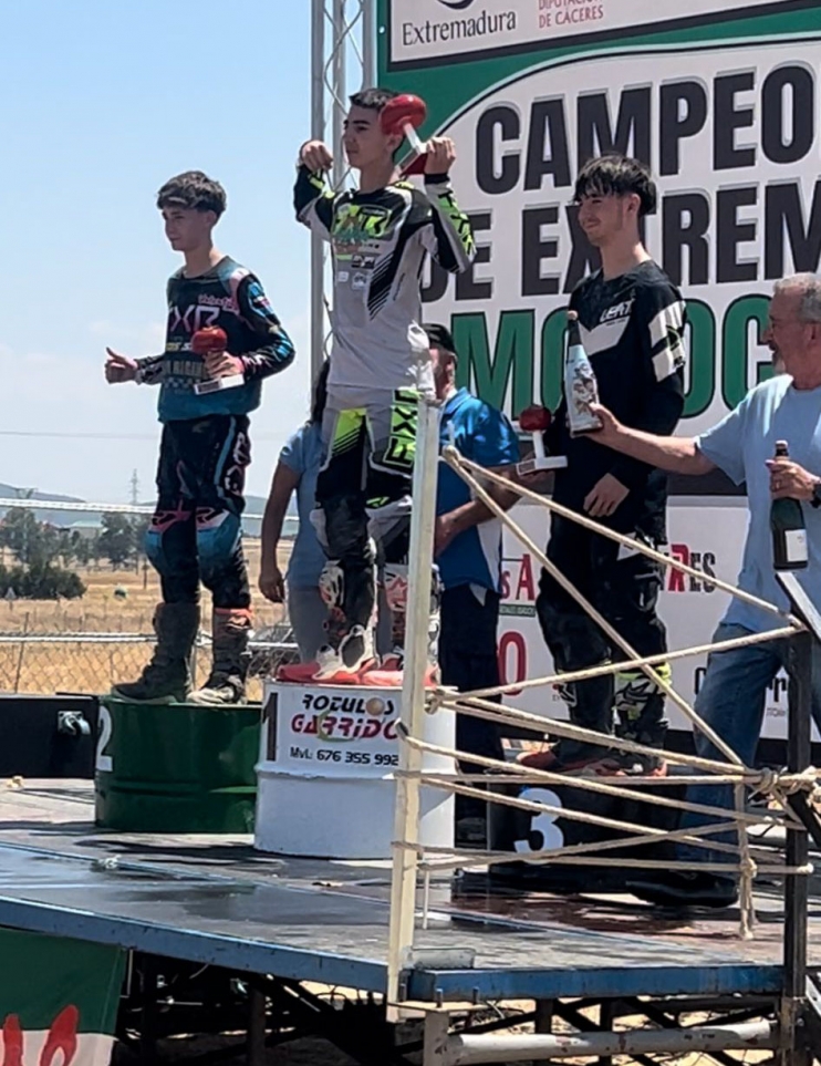 SAMUEL EN MIAJADAS
