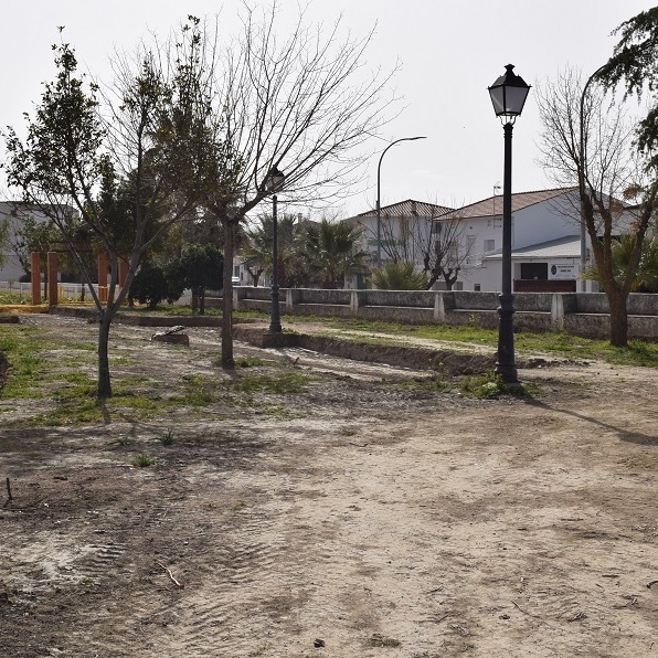 Campanario acomete obras de reforma en el parque de la Laguna