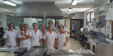 empleados cocina hospital