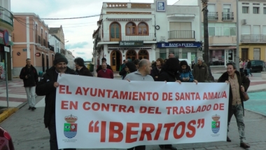manifestación en Santa Amalia