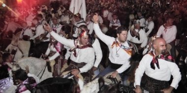 la encamisá en pela