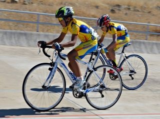 ciclistas de la peña Guadiana