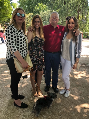 Ricardo Cidoncha y su familia