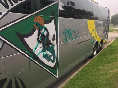 pintada en el autocar