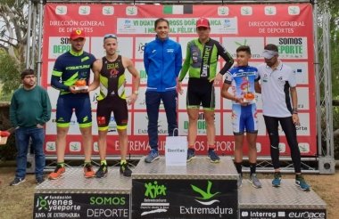 sanchez casado triunfo en el duatlon doña blanca