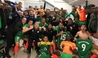 villanovense celebra triunfo en coria