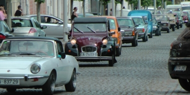 coches clásicos en Don Benito