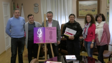 premio del concurso de carteles del día de la mujer