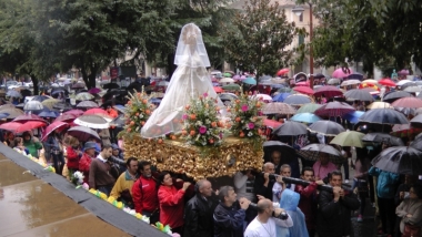 virgen de las cruces