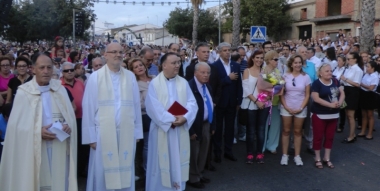 recibimiento a la Virgen de las Cruces
