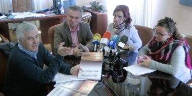 antonio maría flórez en primer término
