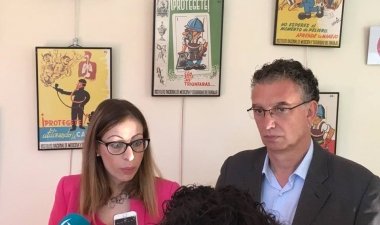 El alcalde, en su visita a la exposición