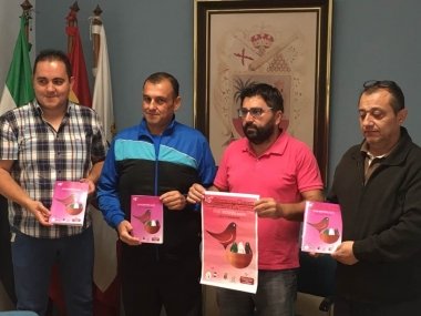organizadores del campeonato ornitológico