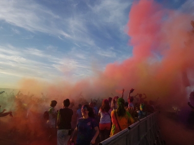 fiesta holi en Don Benito