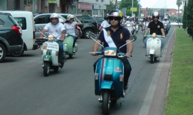 vespas de ruta en Don Benito
