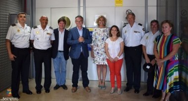 visita de la delegada del Gobierno a la comisaría de Don Benito