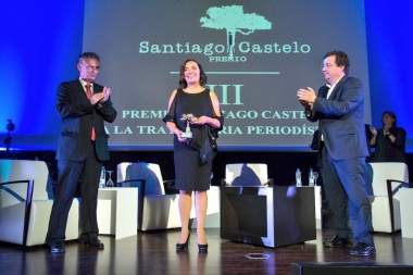 pepa bueno recibe el santiago castelo